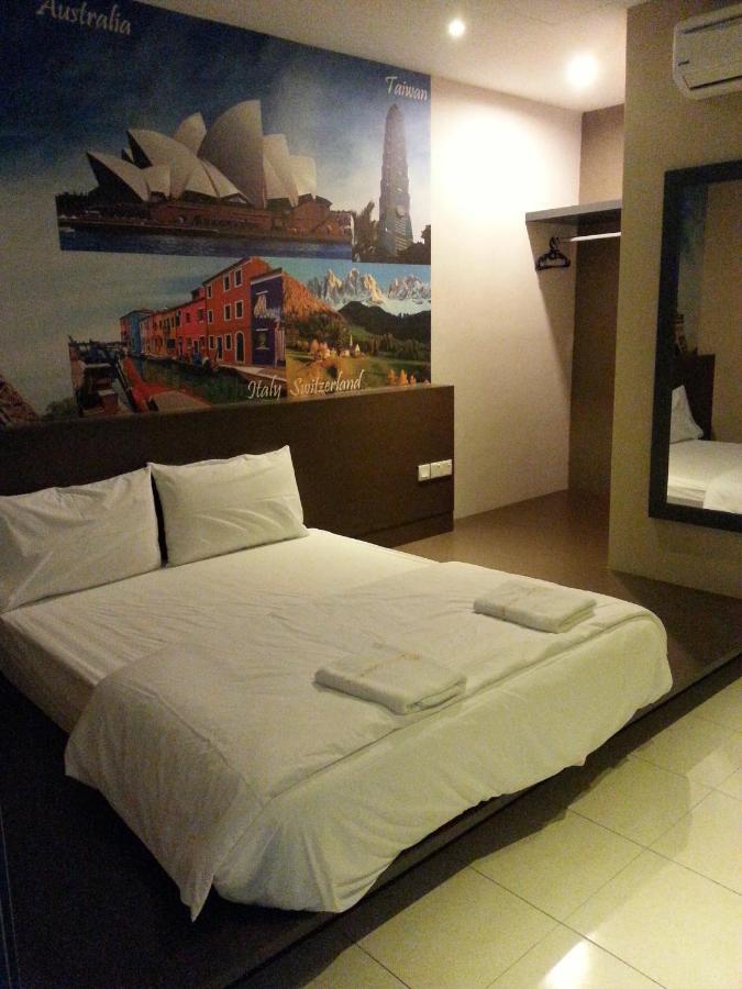 Golden Guest House Kuantan Ngoại thất bức ảnh