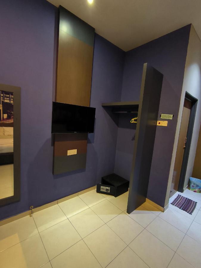 Golden Guest House Kuantan Ngoại thất bức ảnh
